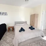 Nitsa Apartment *
