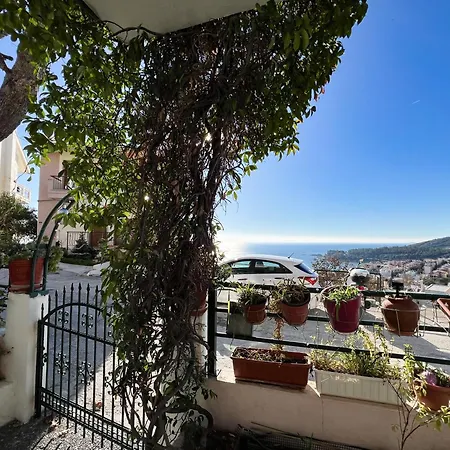 Nitsa Apartamento *