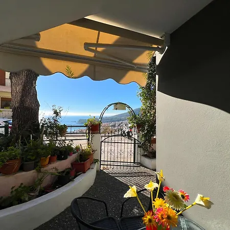 Nitsa Apartment